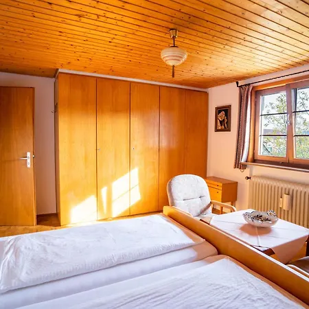 Zum Torkelhaus 3*