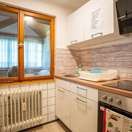 Zum Torkelhaus Konukevi 3*