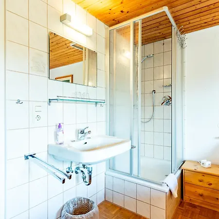 Zum Torkelhaus 3*