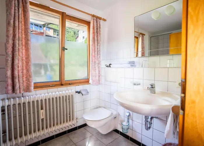 Πανσιόν Zum Torkelhaus Sipplingen